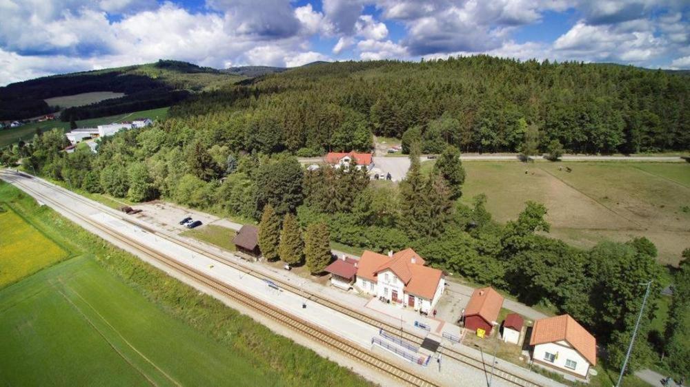 Penzion A Restaurace Hostinec Na Letne Чеський Крумлов Екстер'єр фото